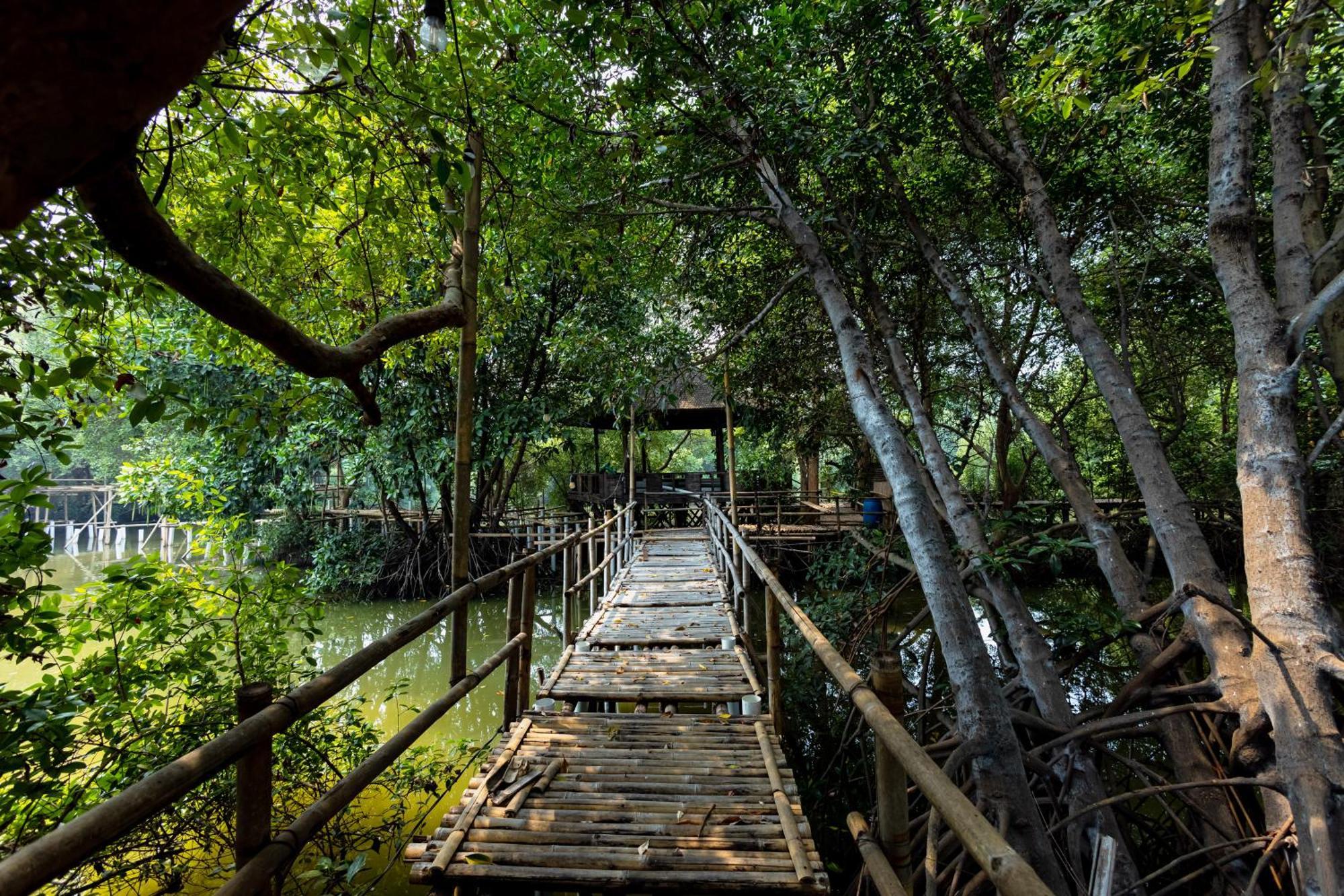 Reddoorz Resort @ Taman Wisata Mangrove Jakarta Exterior foto